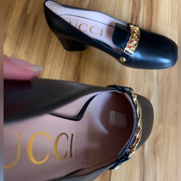 Gucci Sylvie Loafer with Block Heel - Picture 11 of 12